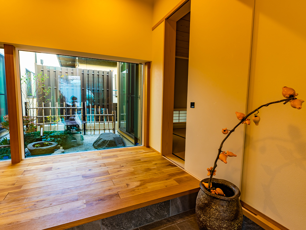 ライフナ株式会社